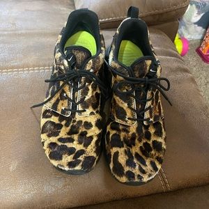 Nike Roshe Leopard -custom